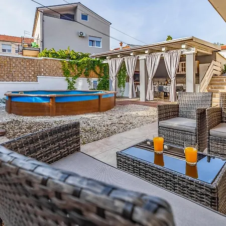 Agneza Dom wakacyjny *