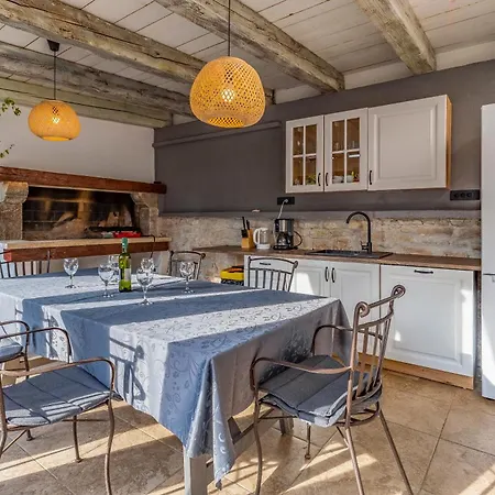 Holiday home Agneza Medulin